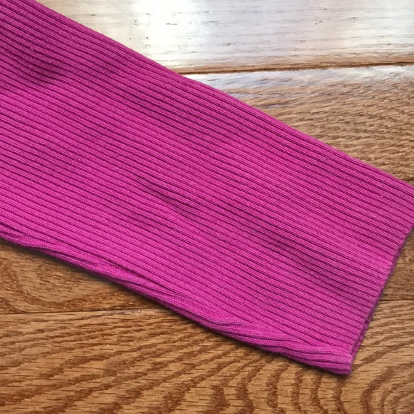 Fuchsia ribbed top - Picture 11 of 12